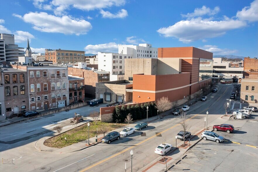 More Photos Of 120 Salem Ave SW, Roanoke Warehouse For Sale