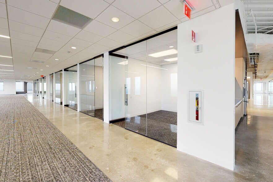 More Photos Of 600 Peachtree St NE, Atlanta Office For Lease