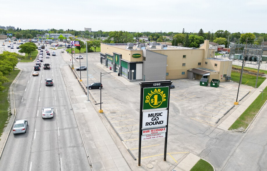 More Photos Of 1295 Pembina Hwy, Winnipeg Freestanding For Lease