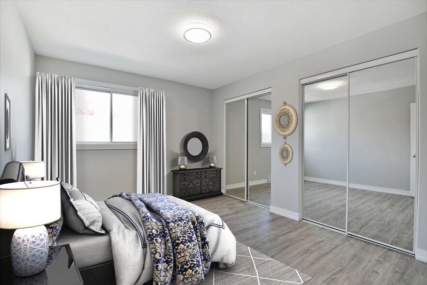 More Photos Of 369 Lafontaine Ave, Ottawa Apartments For Sale