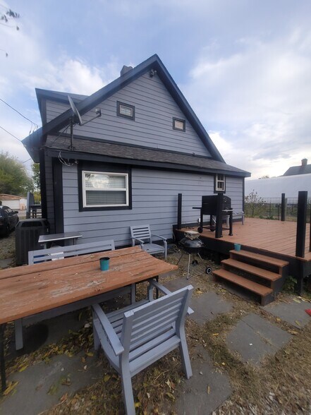 More Photos Of 2536 Indianapolis Ave, Indianapolis Apartments For Sale