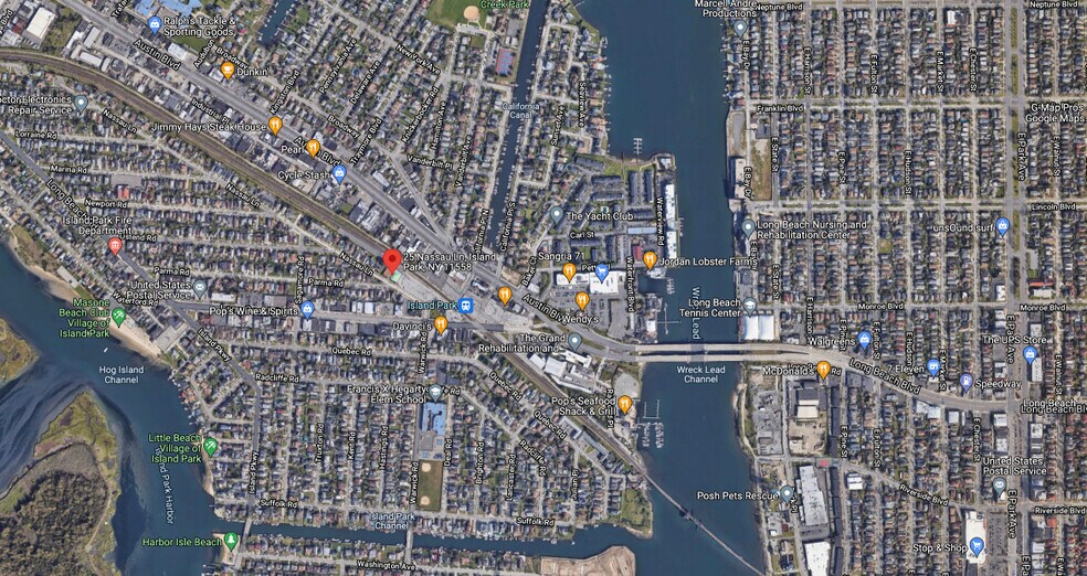 More Photos Of 25 Nassau Ln, Island Park Office For Sale