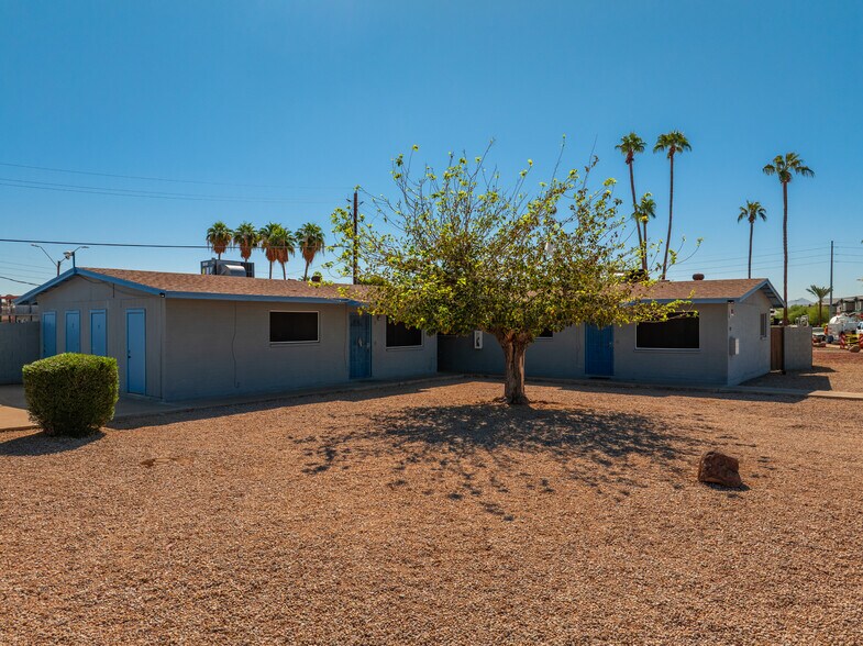 More Photos Of 7019 N 76th Ave, Glendale Apartments For Sale