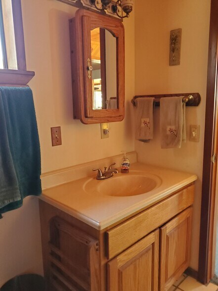 More Photos Of 13279 Roadrunner Loop, Red Bluff Airplane Hangar For Sale