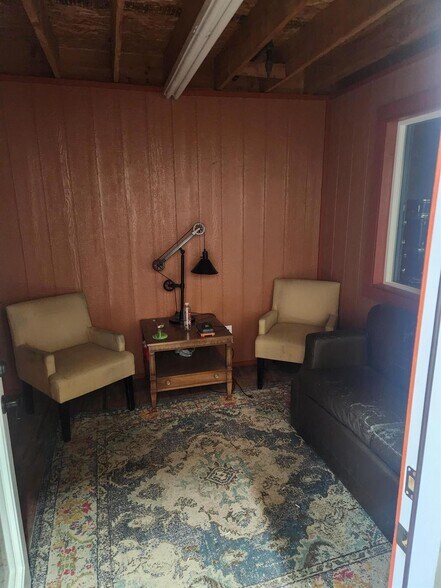 More Photos Of 509 Galaxy Way, Modesto Warehouse For Lease
