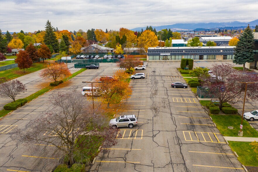 More Photos Of 11707 E Sprague Ave, Spokane Valley Office For Lease