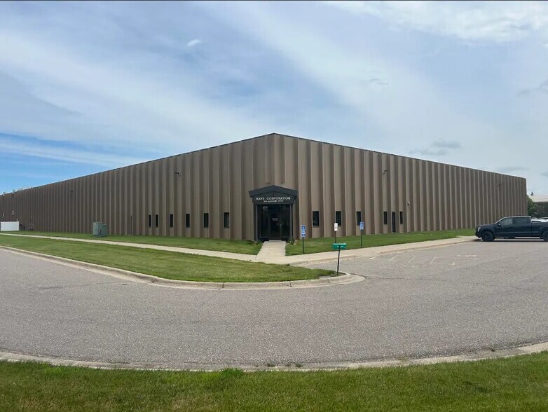 Primary Photo Of 1910 Lookout Dr, North Mankato Warehouse For Sale
