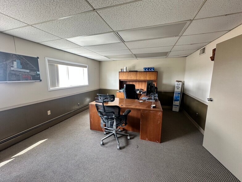 More Photos Of 2450 S 32nd St, Billings Warehouse For Sale