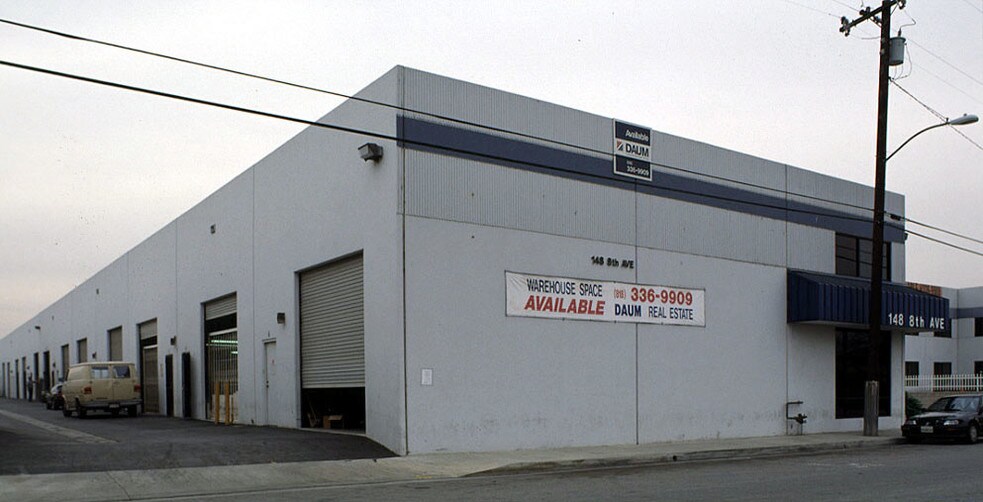 More Photos Of 148 8th Ave, City of Industry Warehouse For Lease