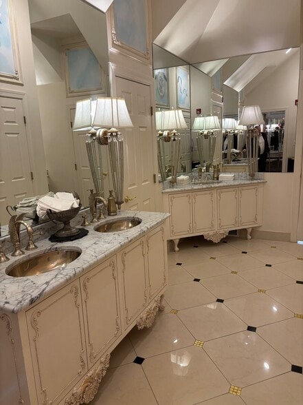 More Photos Of 12450 Cleveland Rd, Garner Medical For Lease
