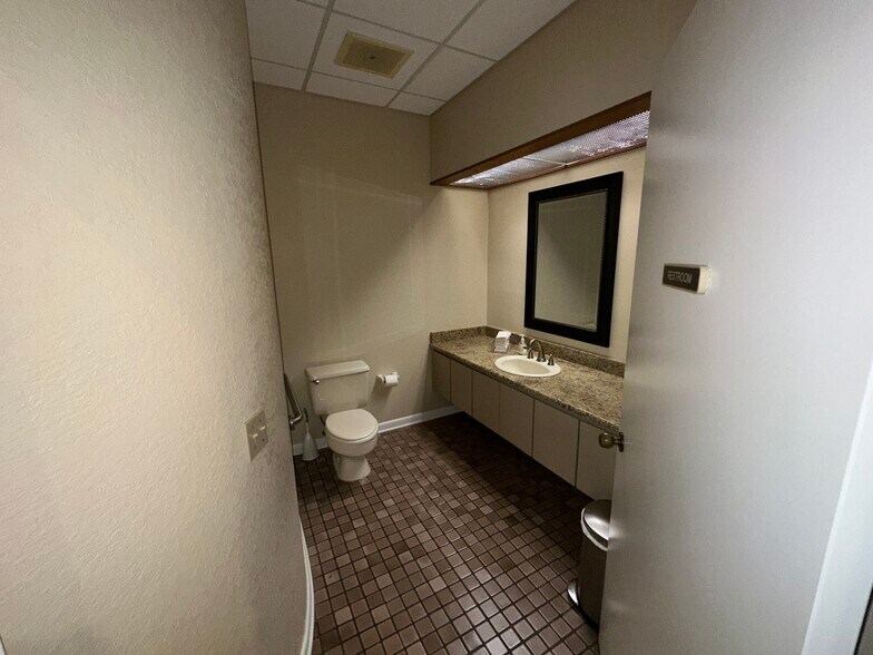 More Photos Of 3875 S Florida Ave, Lakeland Medical For Sale