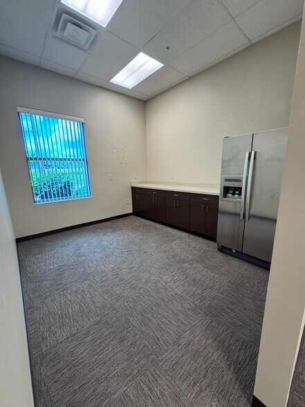More Photos Of 3855 Colonel Glenn Hwy, Beavercreek Loft Creative Space For Lease
