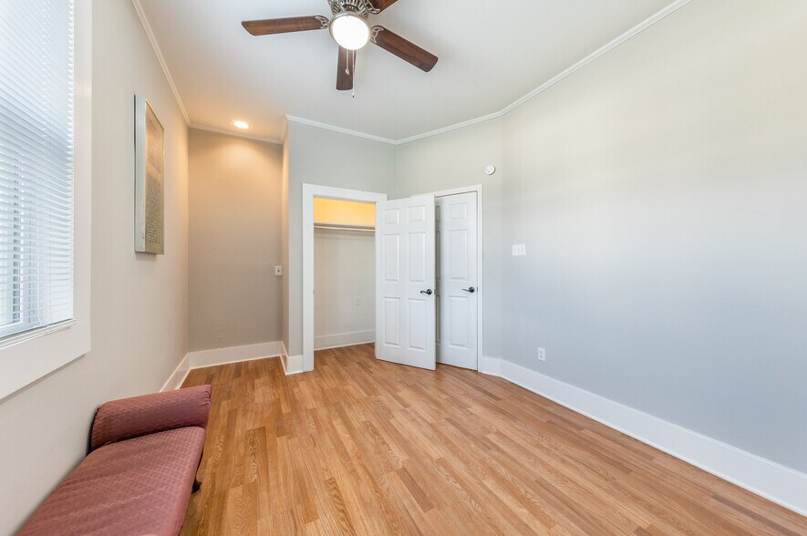More Photos Of 2511 San Gabriel St, Austin Multifamily For Sale