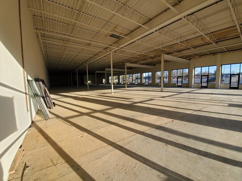 More Photos Of 1740-1742 Stefko Blvd, Bethlehem Freestanding For Lease