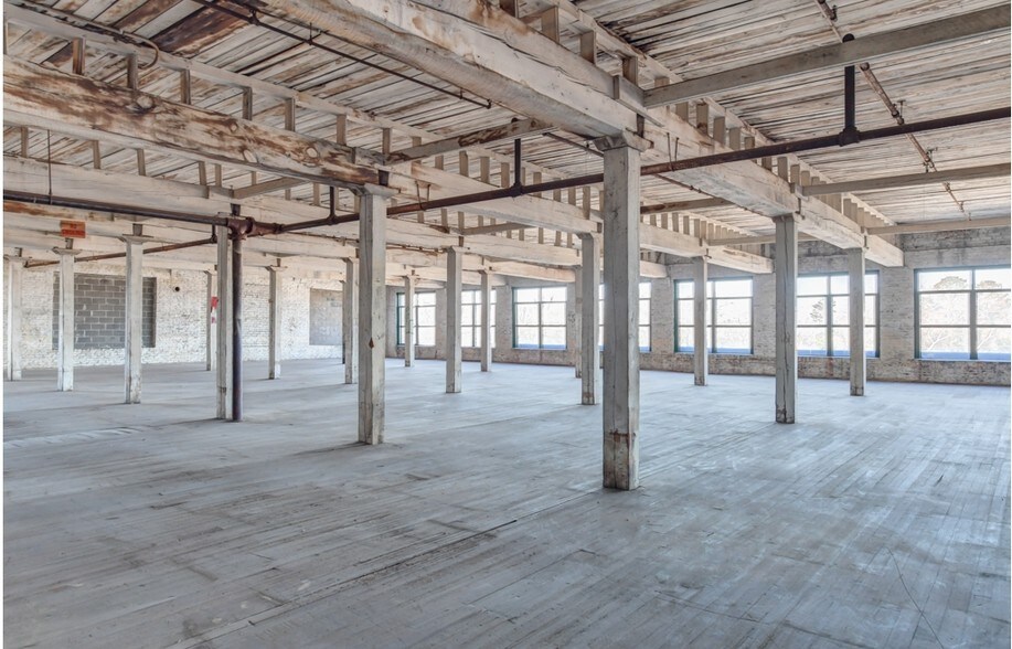 More Photos Of 1088-1100 Murphy Ave SW, Atlanta Loft Creative Space For Lease