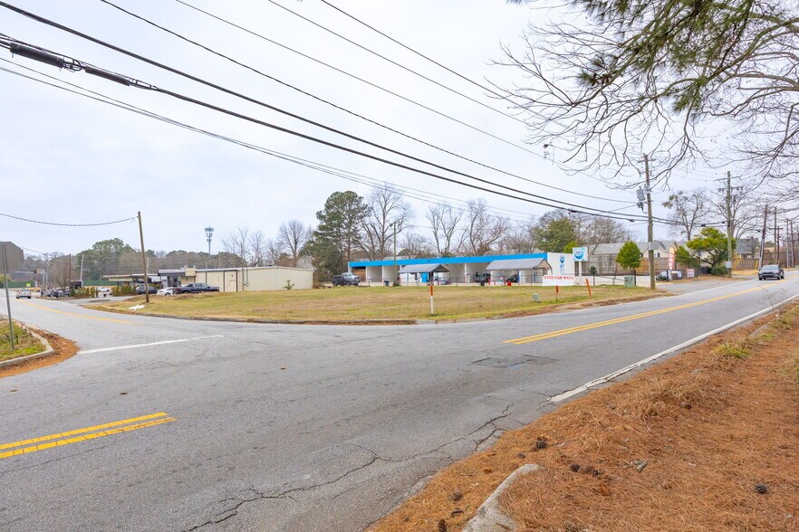 More Photos Of 1651 Donna Lynn Dr, Smyrna Office For Sale