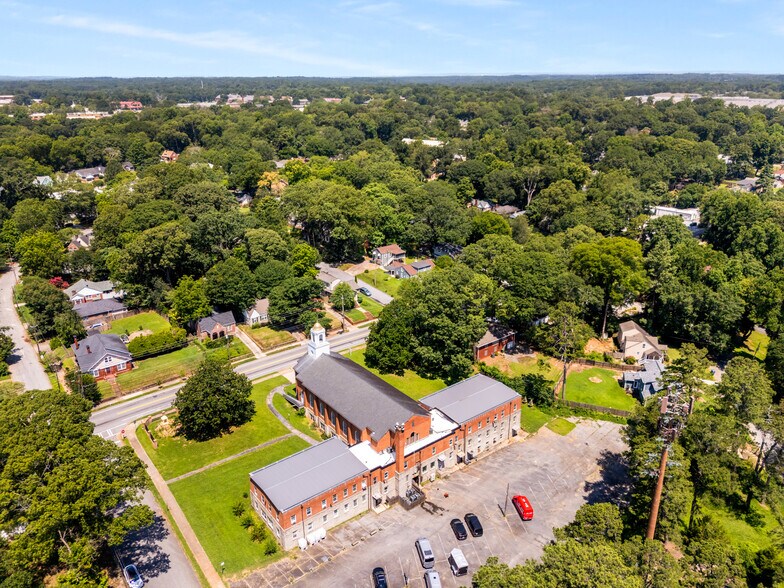 More Photos Of 1776 Sylvan Rd SW, Atlanta Religious Facility For Sale