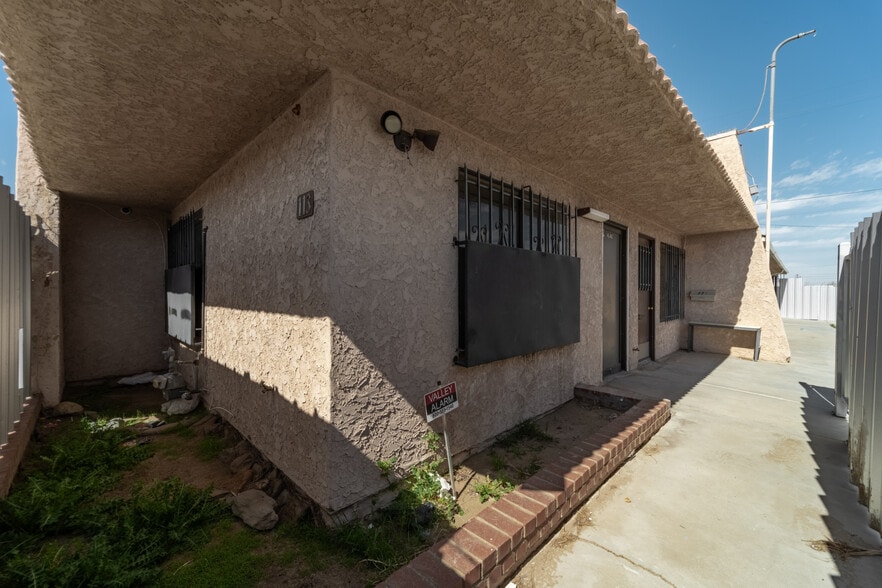 More Photos Of 113 W Pillsbury St, Lancaster Flex For Sale