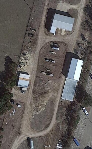 More Photos Of 4631 W US Highway 190, Belton Warehouse For Lease