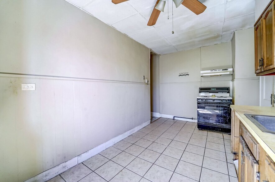 More Photos Of 102 Exton Ave, North Arlington Apartments For Sale