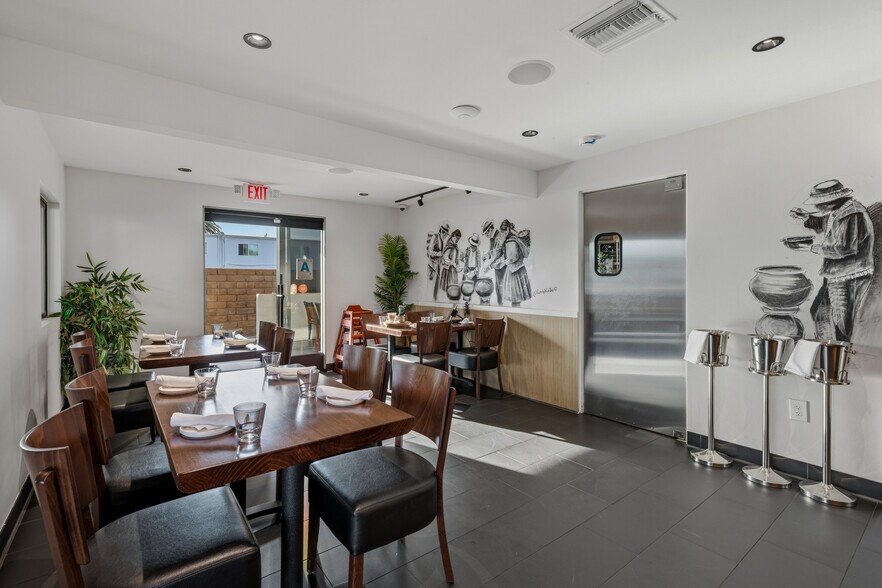 More Photos Of 3055 Harding St, Carlsbad Restaurant For Sale