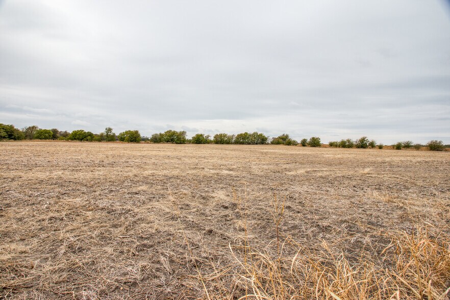 More Photos Of I-35 S, Hillsboro Land For Sale