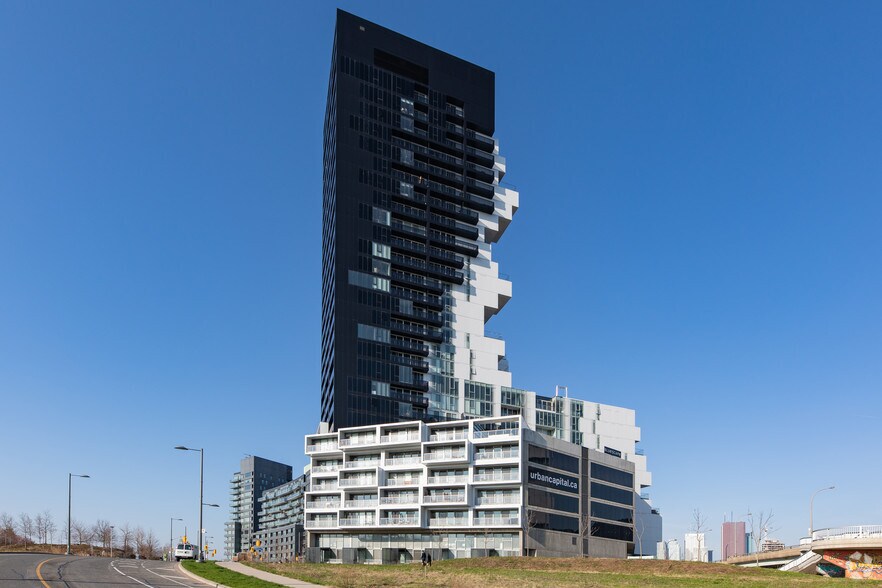 More Photos Of 35 Lawren Harris Sq, Toronto Apartments For Lease