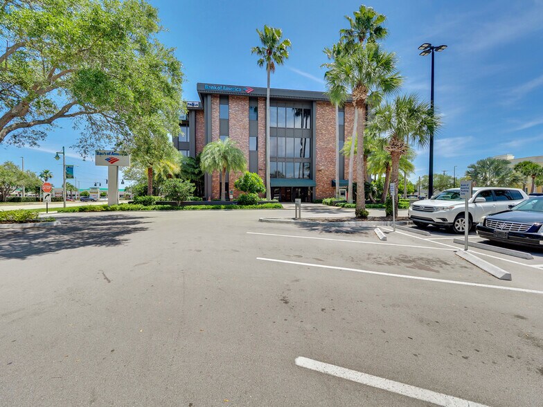 Primary Photo Of 601 21st St, Vero Beach Loft Creative Space For Lease