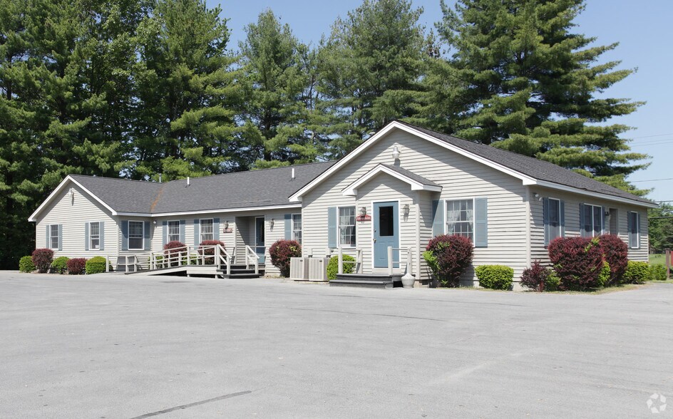 Primary Photo Of 551 Bay Rd, Queensbury Medical For Sale