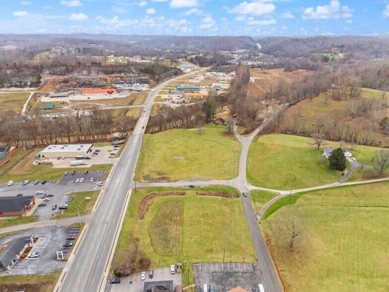 More Photos Of 5 Carol Malone Boulevard, Grayson Land For Lease