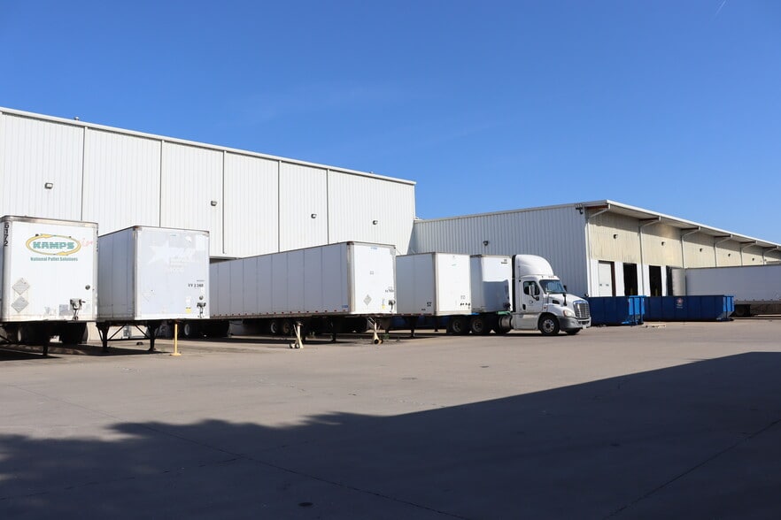More Photos Of 7463 Bonnyshire Dr, Chattanooga Warehouse For Sale