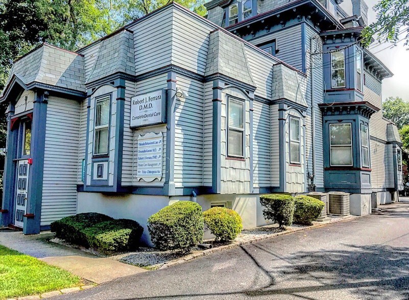 More Photos Of 50 Northfield Ave, West Orange Office For Lease