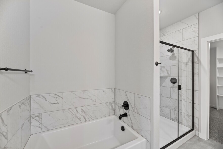 More Photos Of 4405 Clovis Ct, Midlothian Apartments For Sale