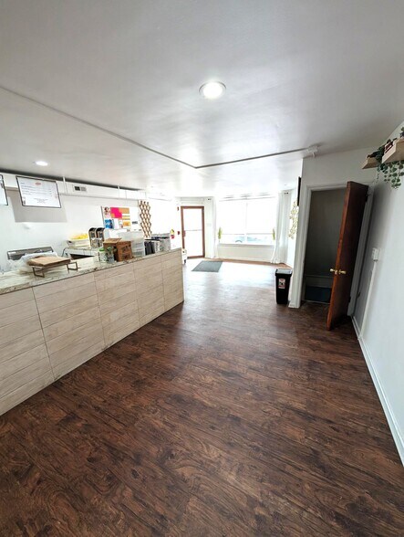 More Photos Of 7401 Woodbine Ave, Philadelphia Storefront Retail Residential For Lease