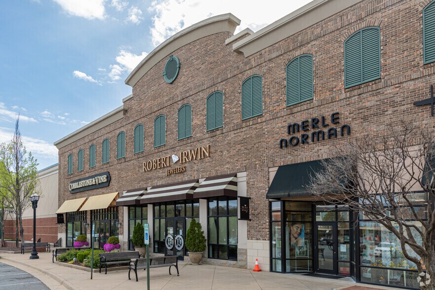 More Photos Of 11525 Cantrell Rd, Little Rock Unknown For Lease