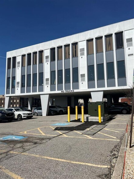 More Photos Of 23215 Commerce Park Rd, Beachwood Office For Lease