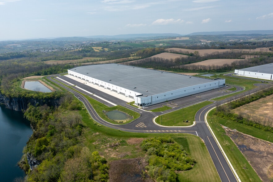 More Photos Of 2500 Liberty Dr, Northampton Warehouse For Lease