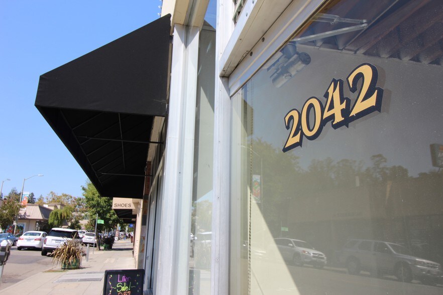 More Photos Of 6211 La Salle Ave, Oakland Storefront Retail Office For Lease