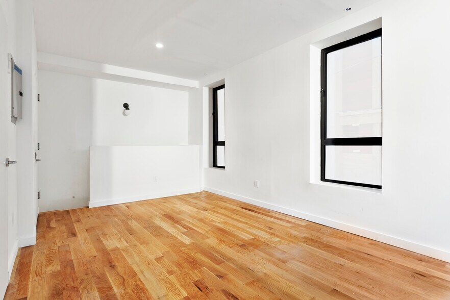 More Photos Of 137 Nelson St, Brooklyn Apartments For Sale