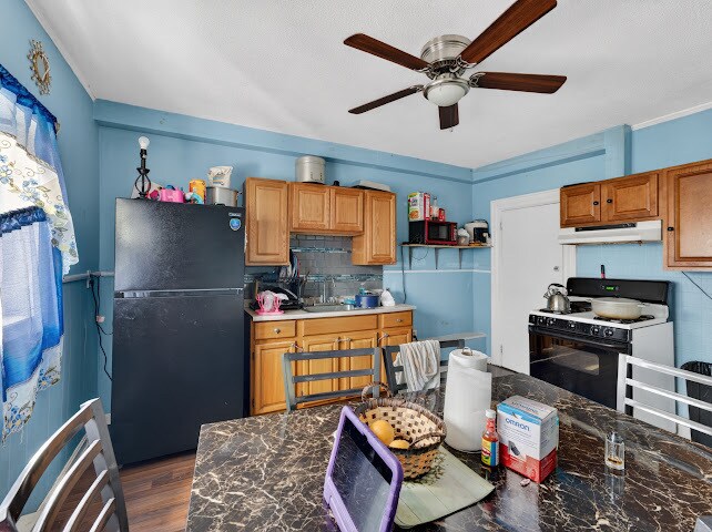 More Photos Of 29 Mowry St, Central Falls Apartments For Sale