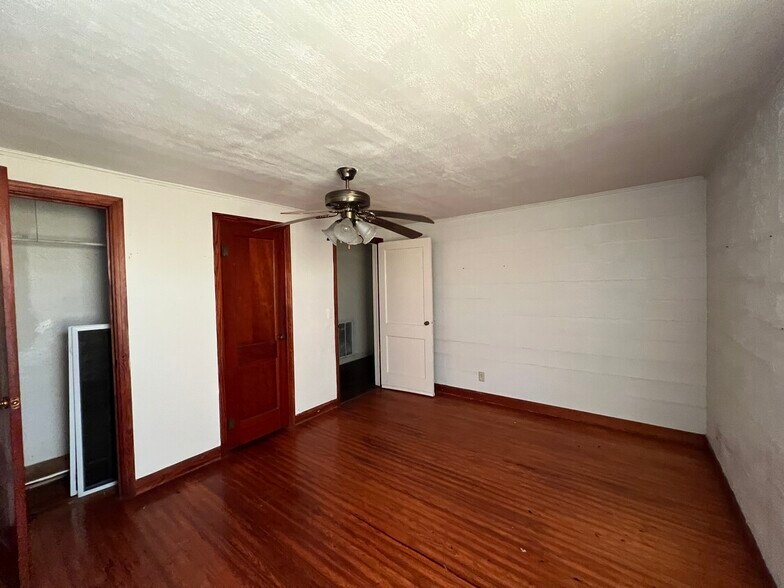 More Photos Of 3103 Wood Haven St, Paragould Office For Sale