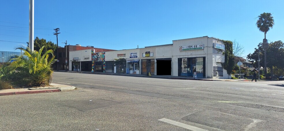 Primary Photo Of 3412-3428 Olympic Blvd, Los Angeles Storefront For Lease