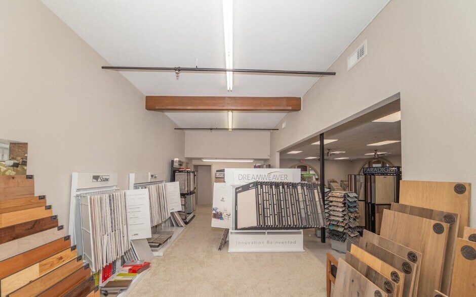 More Photos Of 415 S Main St, Cottonwood Storefront Retail Office For Sale