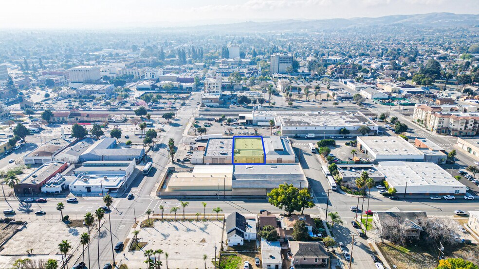 More Photos Of 237 W Commercial St, Pomona Unknown For Lease