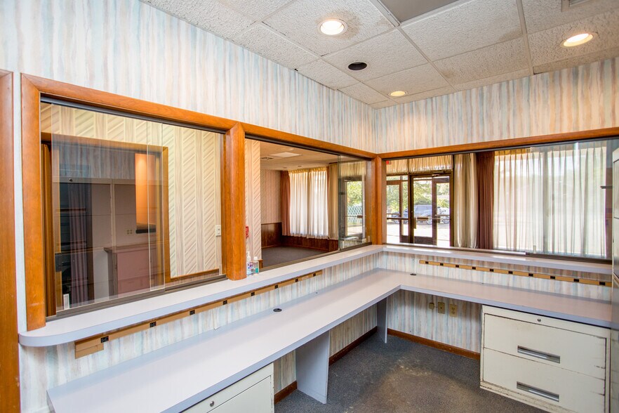 More Photos Of 329 Lincoln Hwy, Fairless Hills Warehouse For Sale