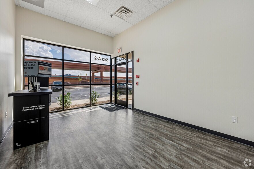 More Photos Of 420 A Pan American Dr, El Paso Unknown For Lease