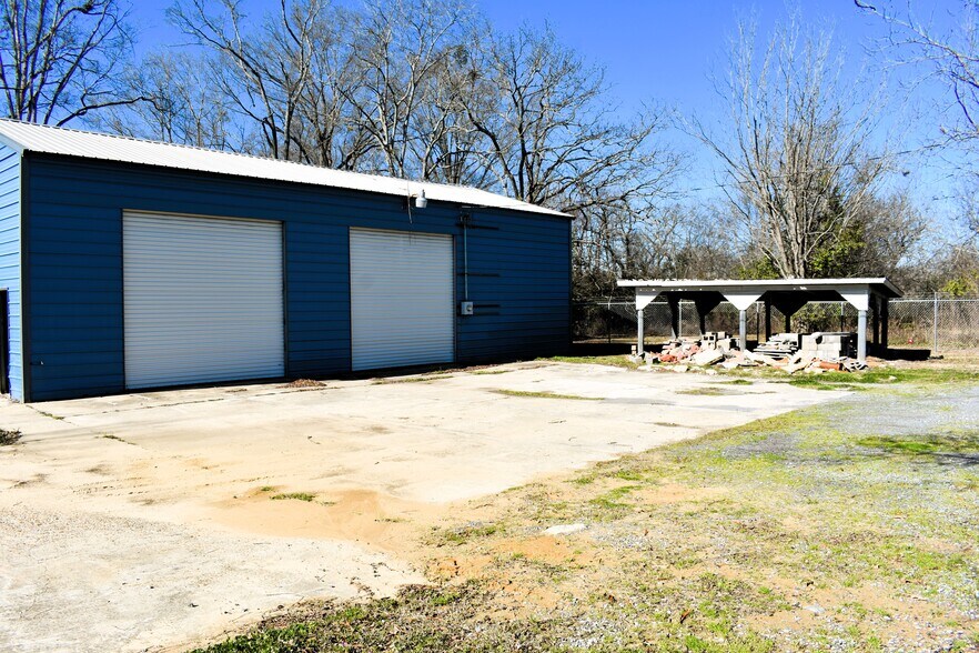More Photos Of 7050 Mobile Hwy, Montgomery Industrial For Sale