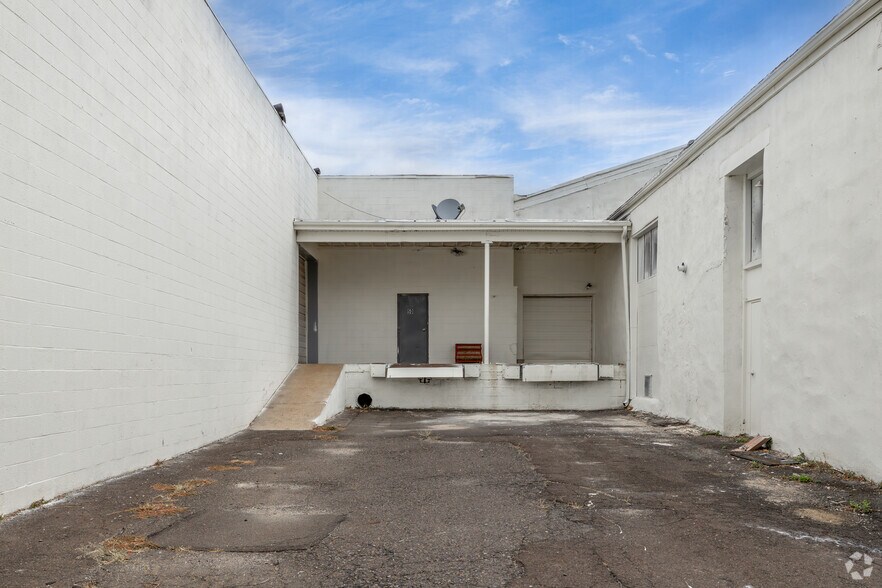 More Photos Of 50 Hulmeville Ave, Penndel Warehouse For Sale