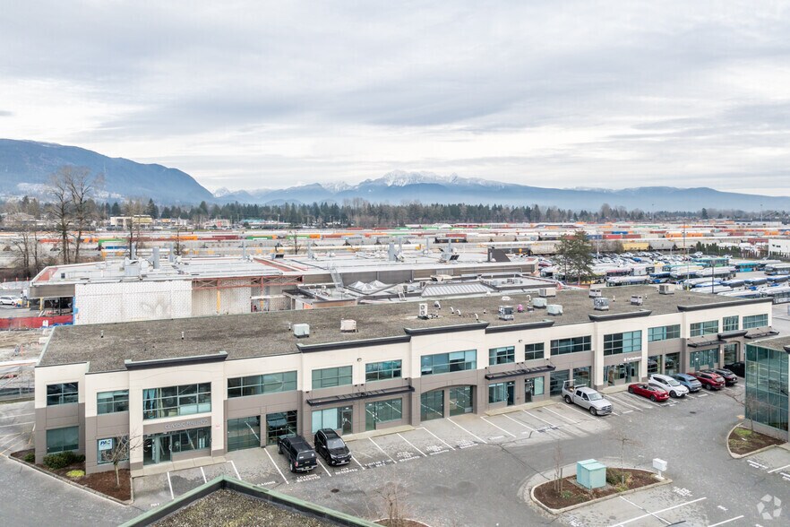 More Photos Of 2071 Kingsway Ave, Port Coquitlam Showroom For Sale
