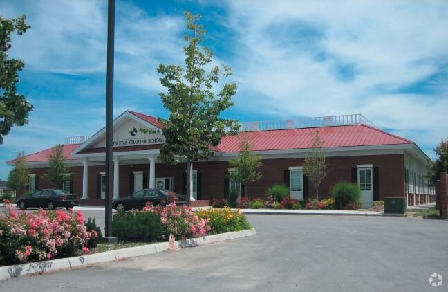 More Photos Of 1400 N Park Ln, Eagle Schools For Lease